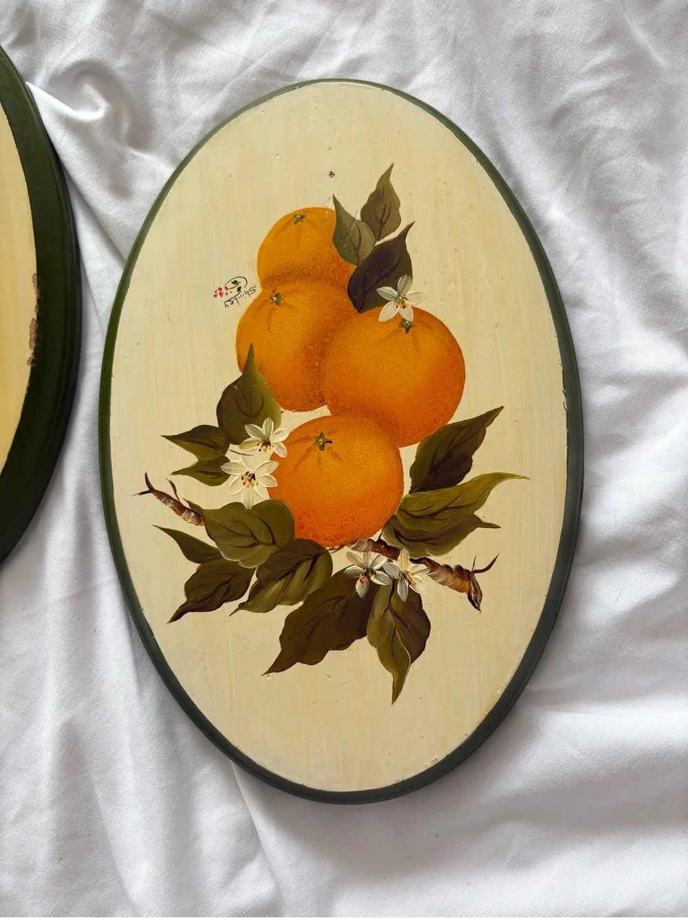 Vintage hand painted fruit oval wooden wall hanging plaques pear orange home